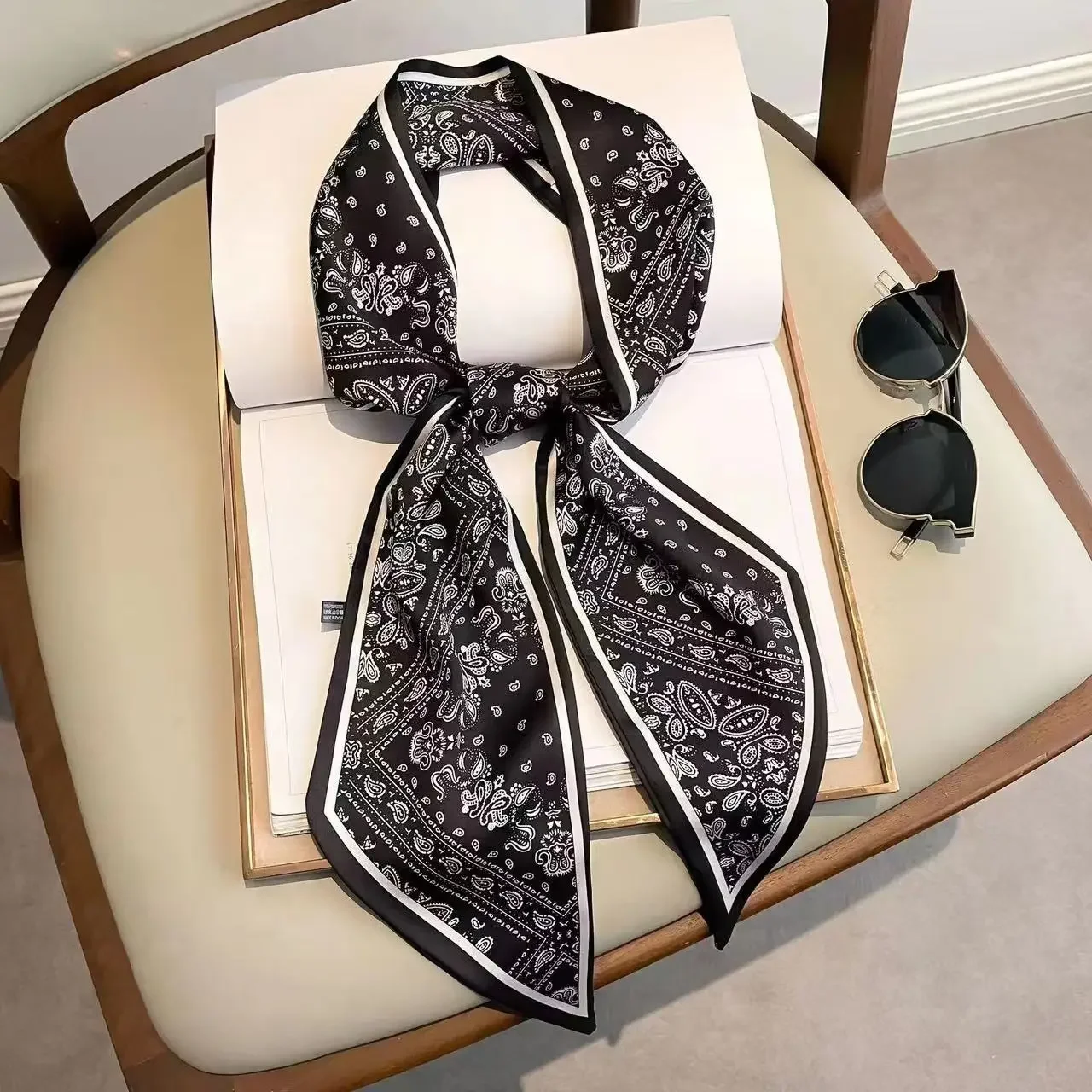 Design Print Skinny Scarf Plai - Discount Luxury Bags ulasan dan harga