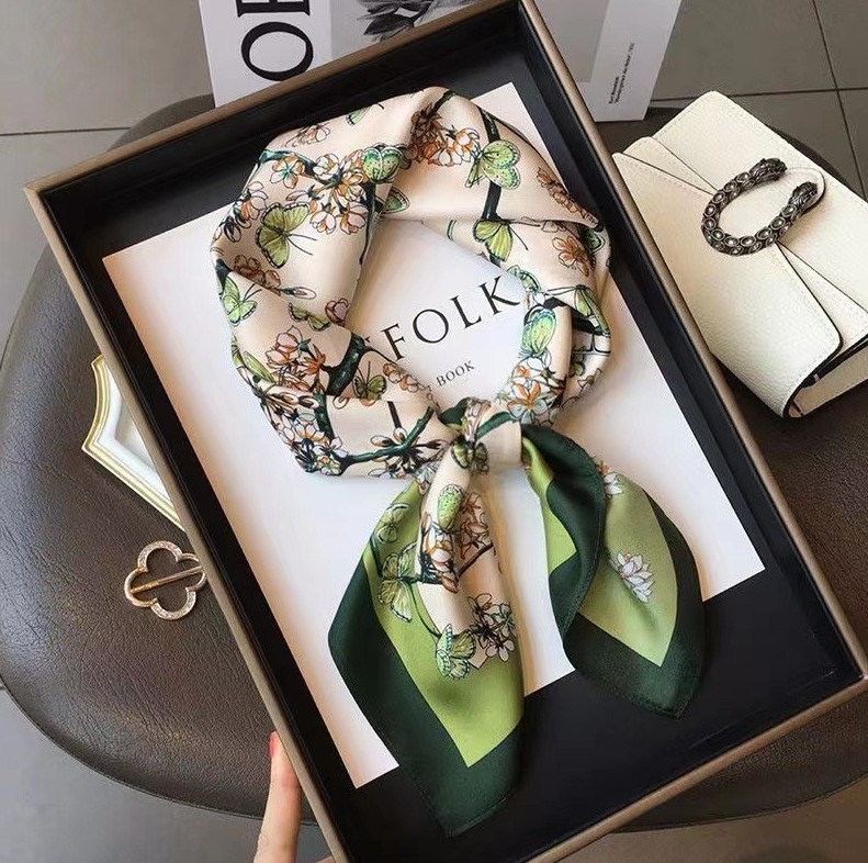 Luxury Fashion Print 70*70cm S - Discount Luxury Bags ulasan dan harga